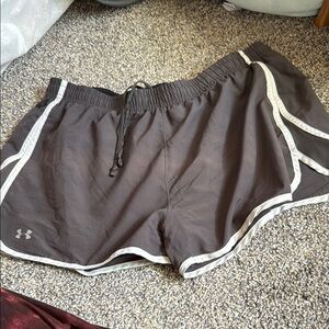 Under Armour Black Athletic Shorts Lightweight Elastic Waist